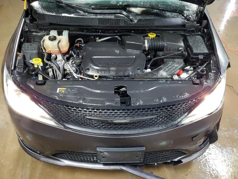 Продажа на аукционе авто 2020 Chrysler Pacifica, vin: 2C4RC1BG0LR281869, номер лота: 74372475