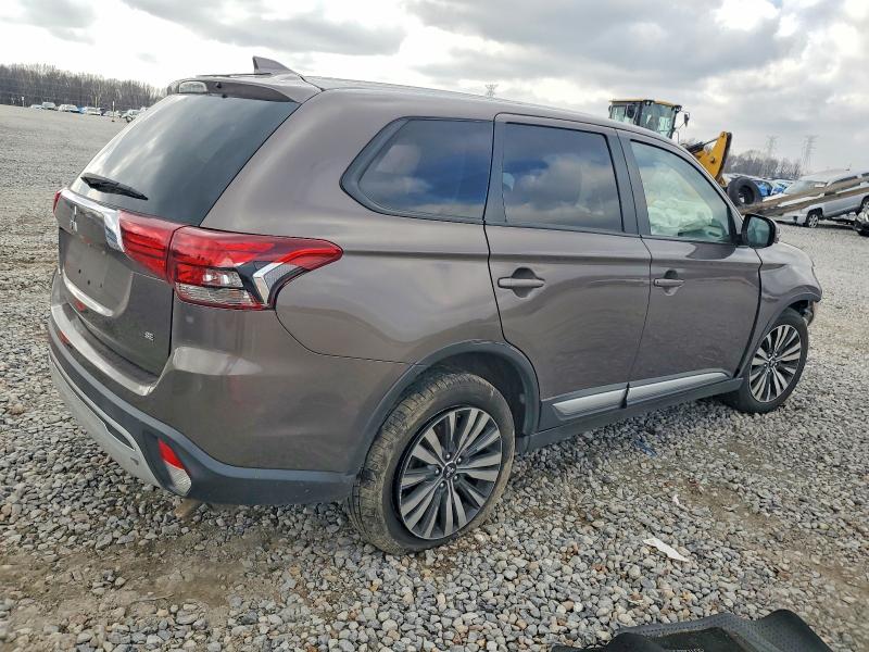 Продаж на аукціоні авто 2020 Mitsubishi Outlander, vin: JA4AD3A3XLZ015800, номер лоту: 98876285