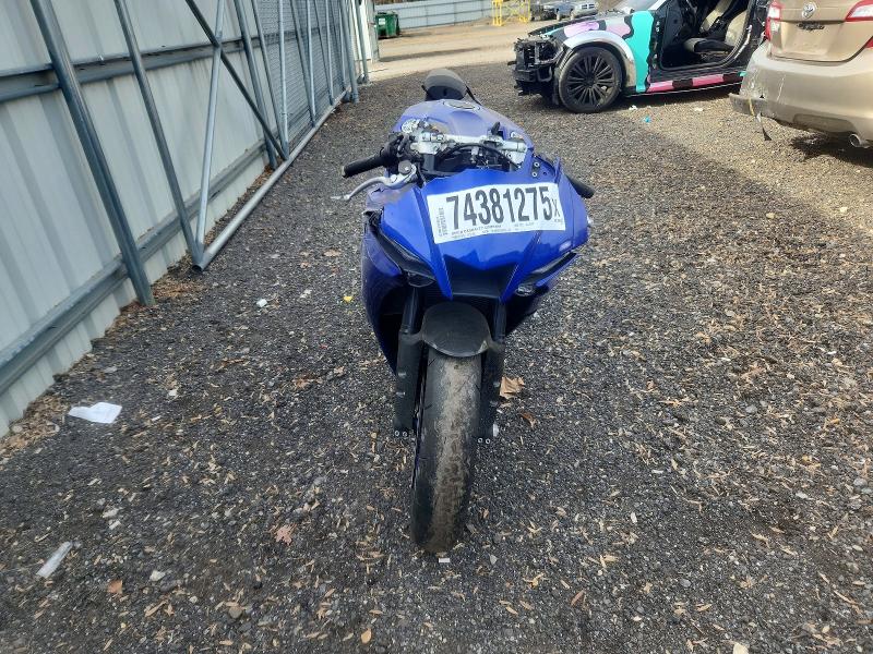 74381275 :رقم المزاد ، JYARM38E6PA007774 vin ، 2023 Yamaha Yzfr7 مزاد بيع