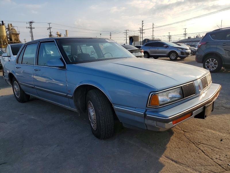 73552365 :رقم المزاد ، 1G3HY54CXKW332427 vin ، 1989 Oldsmobile Delta 88 مزاد بيع