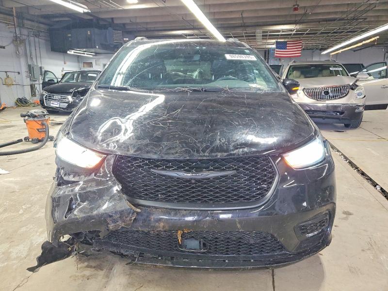 98590395 :رقم المزاد ، 2C4RC1BG0PR513117 vin ، 2023 Chrysler Pacifica مزاد بيع