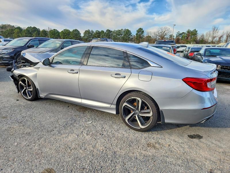 2020 Honda Accord მანქანა იყიდება აუქციონზე, vin: 1HGCV1F35LA084077, აუქციონის ნომერი: 72737645