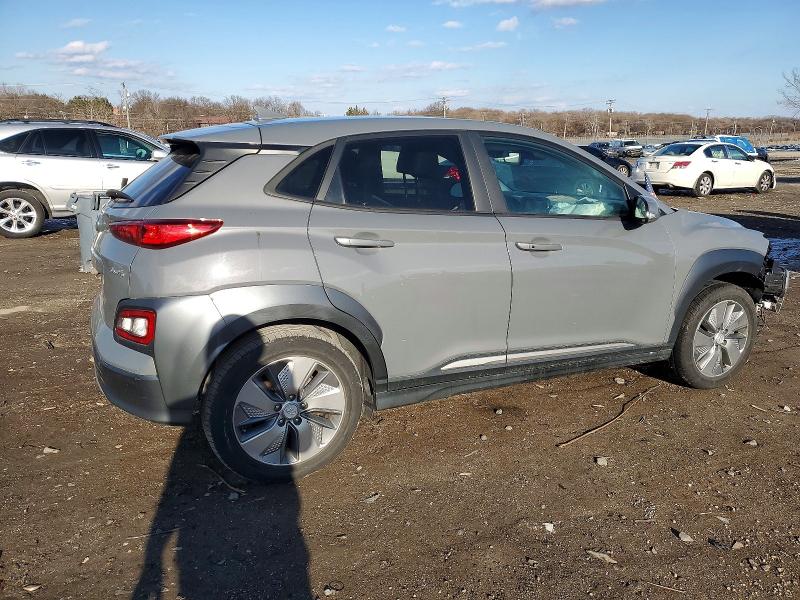 2021 Hyundai Kona მანქანა იყიდება აუქციონზე, vin: KM8K33AGXMU103367, აუქციონის ნომერი: 72991505