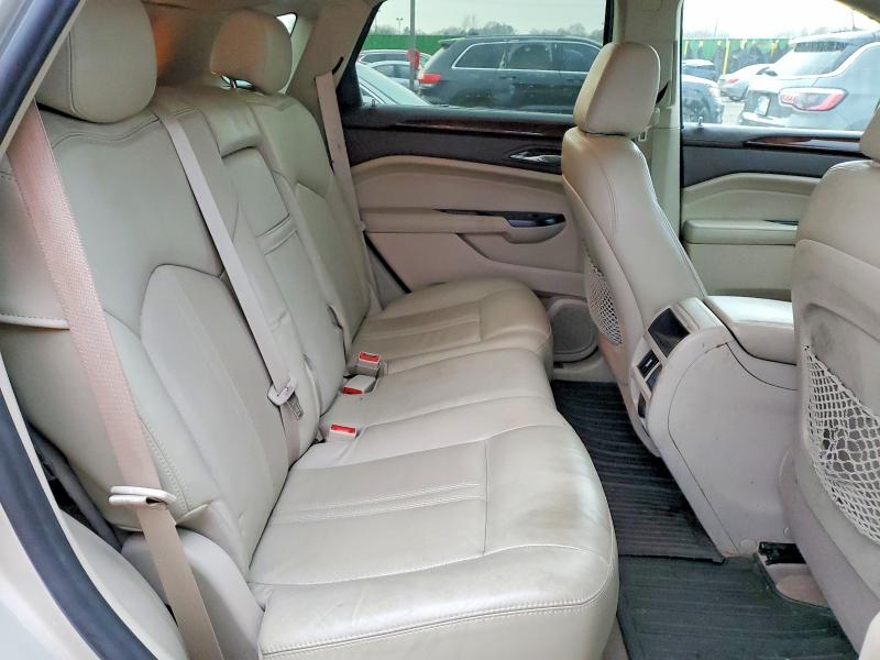 99767775 :رقم المزاد ، 3GYFNEE35FS568235 vin ، 2015 Cadillac Srx Luxury مزاد بيع