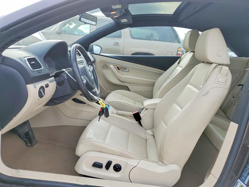 97833555 :رقم المزاد ، WVWBW8AH6GV000186 vin ، 2016 Volkswagen Eos مزاد بيع