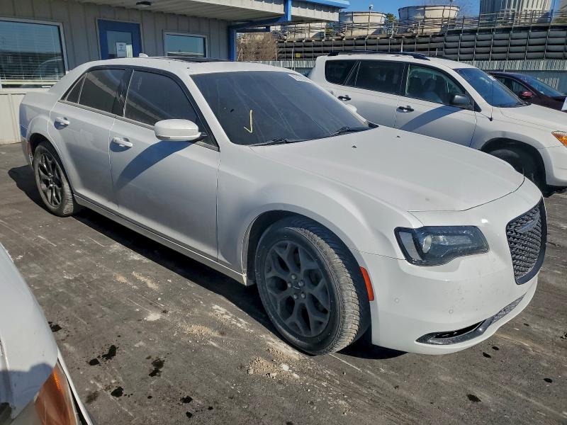 Aukcja sprzedaży 2018 Chrysler 300, vin: 2C3CCAGG3JH175163, numer aukcji: 80927985