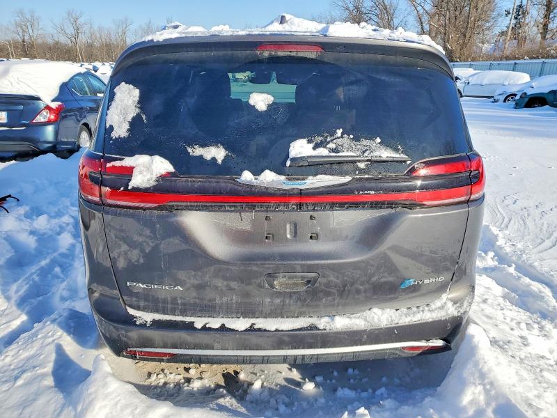 Auction sale of the 2021 Chrysler Pacifica H, vin: 2C4RC1N72MR562469, lot number: 73337035