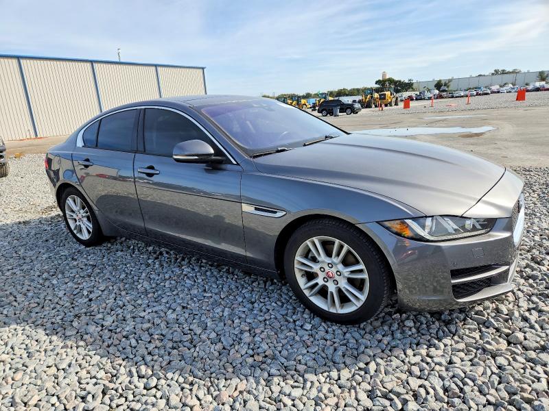 Продаж на аукціоні авто 2017 Jaguar Xe Premium, vin: SAJAD4BN8HA952387, номер лоту: 72489215