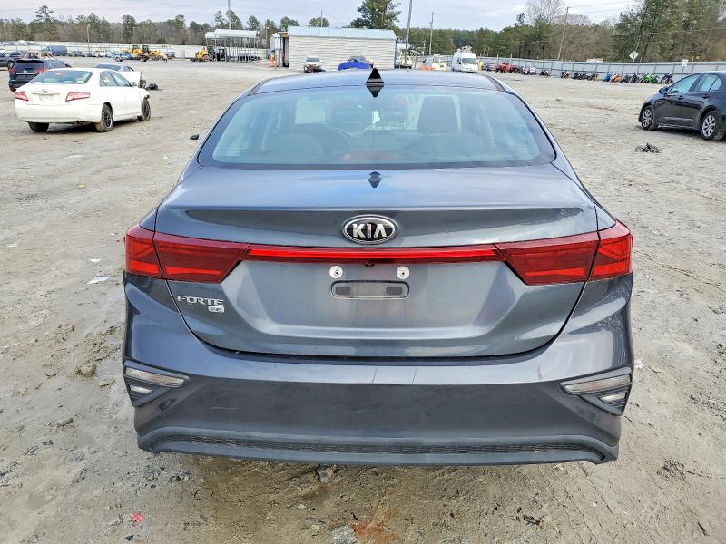74554505 :رقم المزاد ، 3KPF24AD3ME275274 vin ، 2021 Kia Forte مزاد بيع