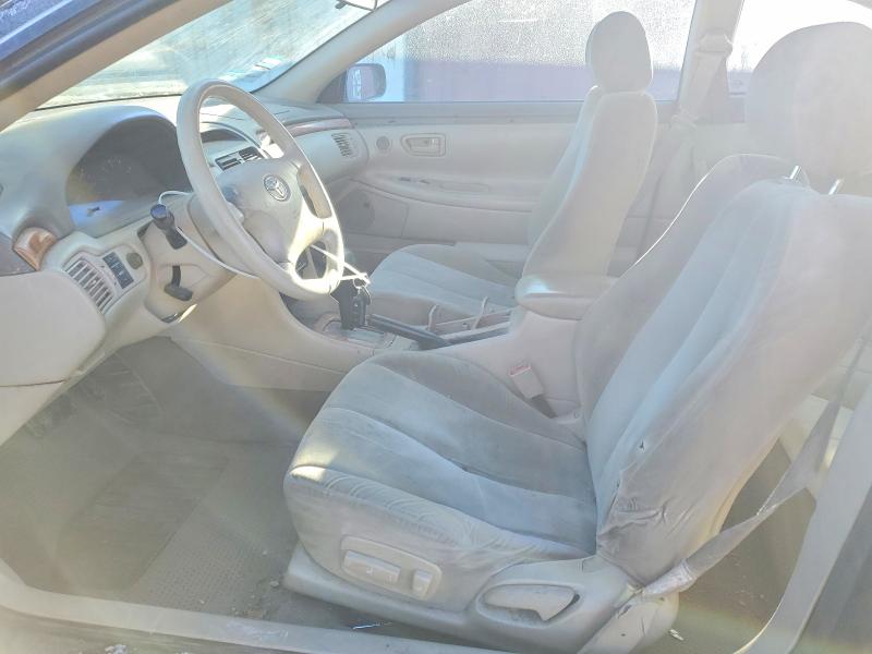 74785855 :رقم المزاد ، 2T1CE22P12C008394 vin ، 2002 Toyota Camry Solara مزاد بيع