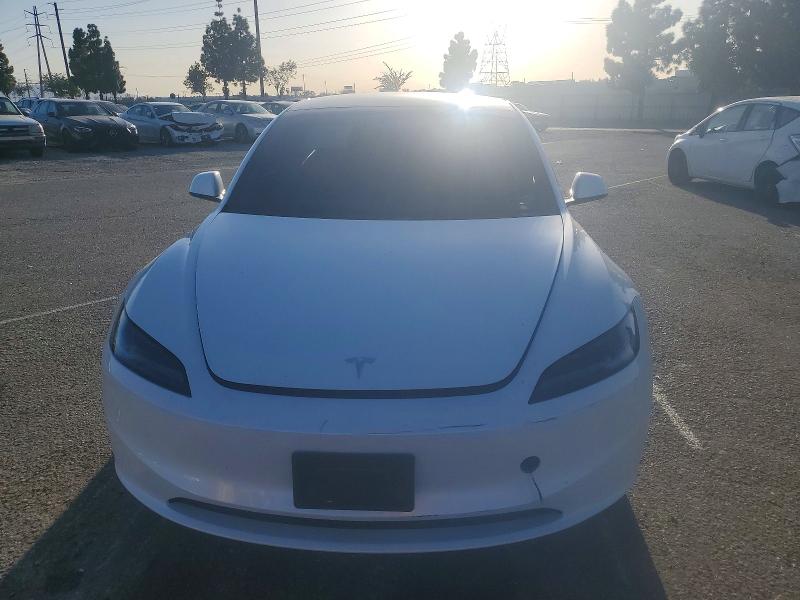 75404725 :رقم المزاد ، 5YJ3E1EAXSF083446 vin ، 2025 Tesla Model 3 مزاد بيع