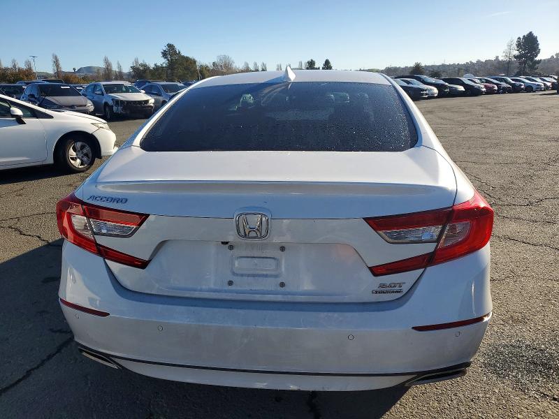 Продажа на аукционе авто 2018 Honda Accord Tou, vin: 1HGCV2F98JA004763, номер лота: 72364995