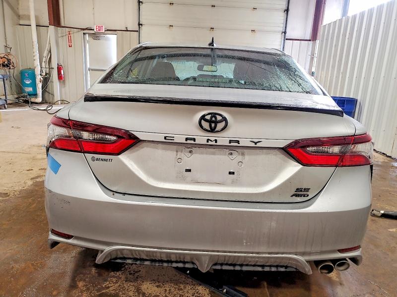 2022 Toyota Camry მანქანა იყიდება აუქციონზე, vin: 4T1T11BK4NU049163, აუქციონის ნომერი: 72424225