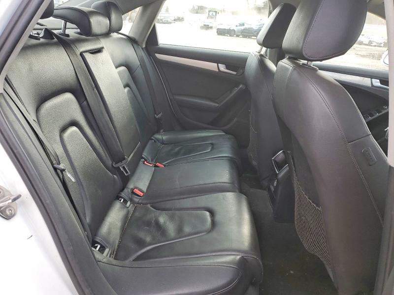 97548035 :رقم المزاد ، WAUBFAFLXEN030189 vin ، 2014 Audi A4 مزاد بيع