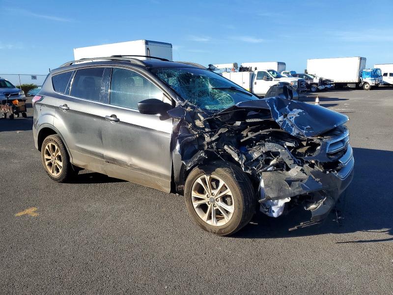 Продаж на аукціоні авто 2017 Ford Escape, vin: 1FMCU0GDXHUC73330, номер лоту: 72705235