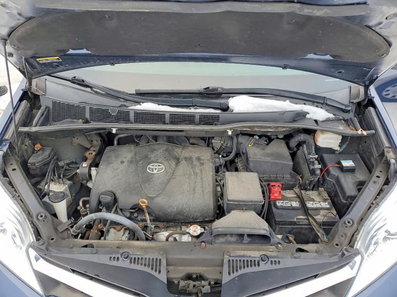 98799925 :رقم المزاد ، 5TDKZ3DC0LS078557 vin ، 2020 Toyota Sienna مزاد بيع