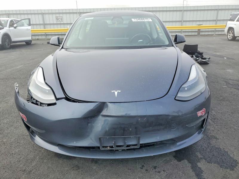 73468615 :رقم المزاد ، 5YJ3E1EB1NF295259 vin ، 2022 Tesla Model 3 مزاد بيع