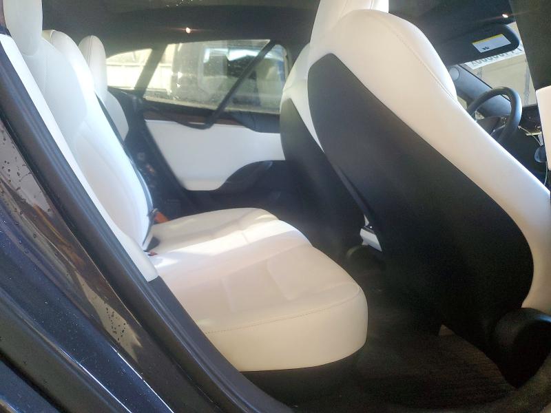 Продаж на аукціоні авто 2023 Tesla Model S, vin: 5YJSA1E5XPF523487, номер лоту: 74408385