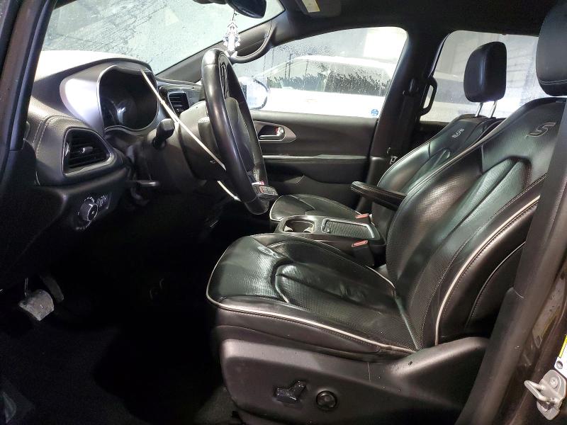 73245145 :رقم المزاد ، 2C4RC1N78KR616824 vin ، 2019 Chrysler Pacifica مزاد بيع