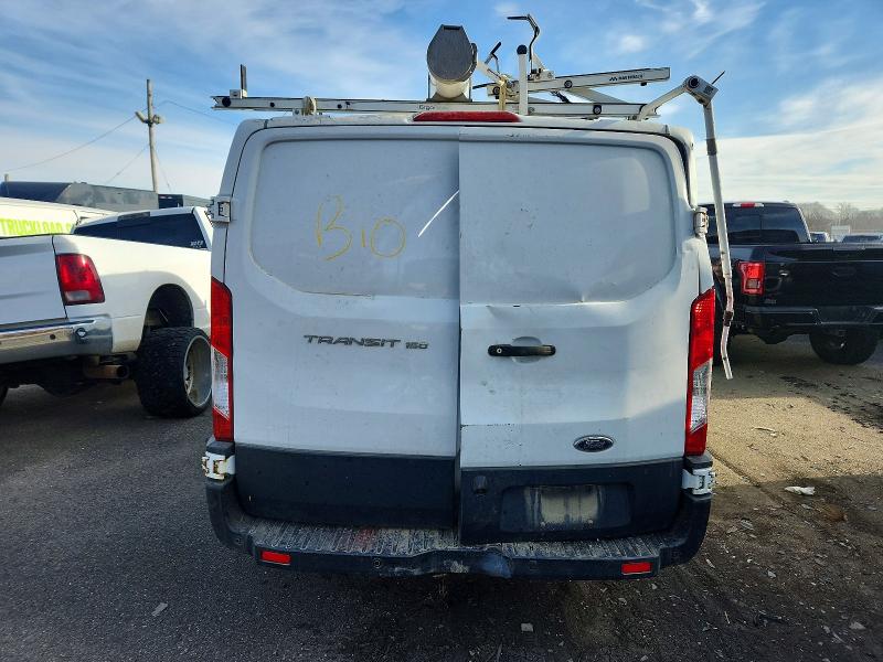49003096 :رقم المزاد ، 1FTYE1ZM8JKA47718 vin ، 2018 Ford Transit مزاد بيع