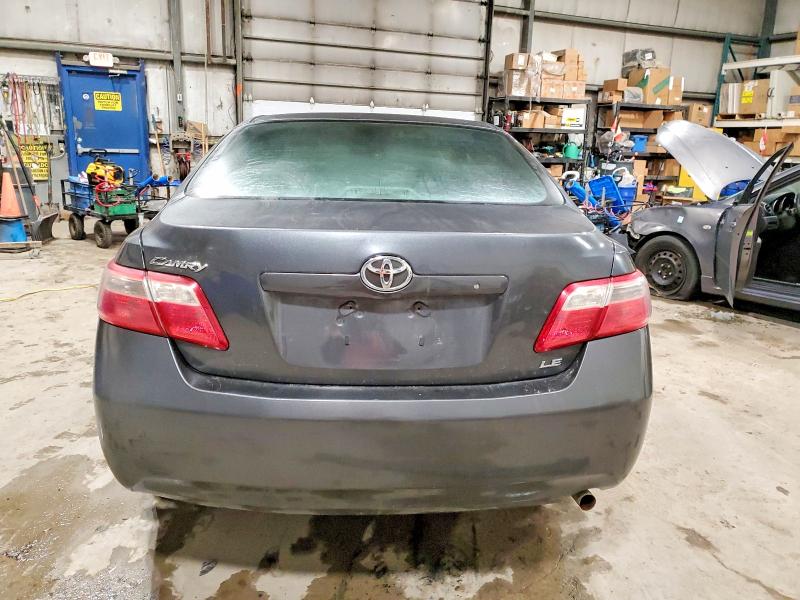 98559555 :رقم المزاد ، 4T1BE46K17U670469 vin ، 2007 Toyota Camry مزاد بيع