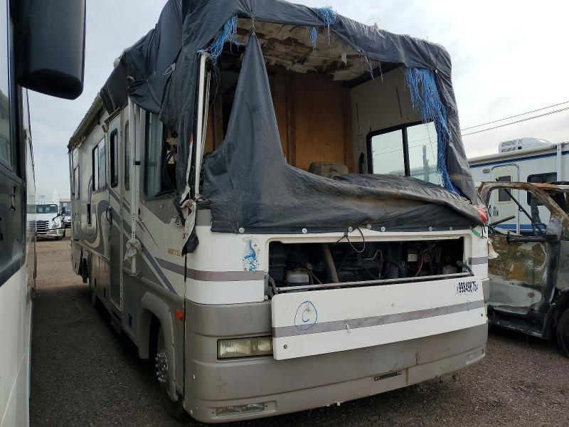 99849875 :رقم المزاد ، 5B4LP37J0Y3320332 vin ، 2000 Workhorse Unknown مزاد بيع
