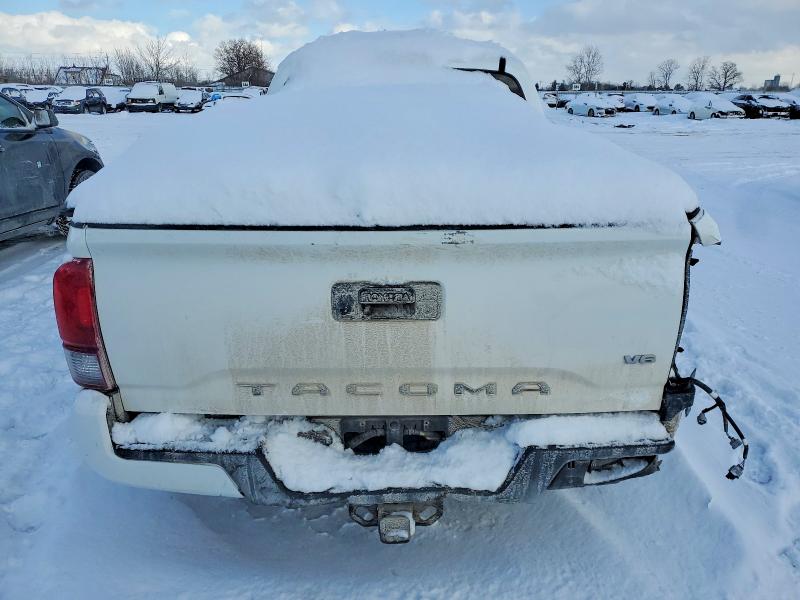 Aukcja sprzedaży 2018 Toyota Tacoma, vin: 5TFDZ5BN1JX030081, numer aukcji: 72849315