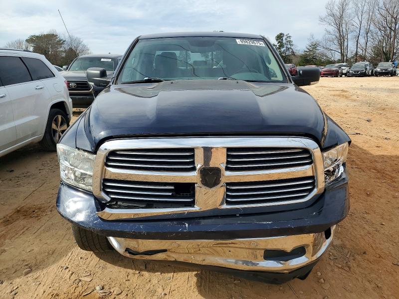 99829675 :رقم المزاد ، 1C6RR7GG8JS231489 vin ، 2018 Ram 1500 مزاد بيع