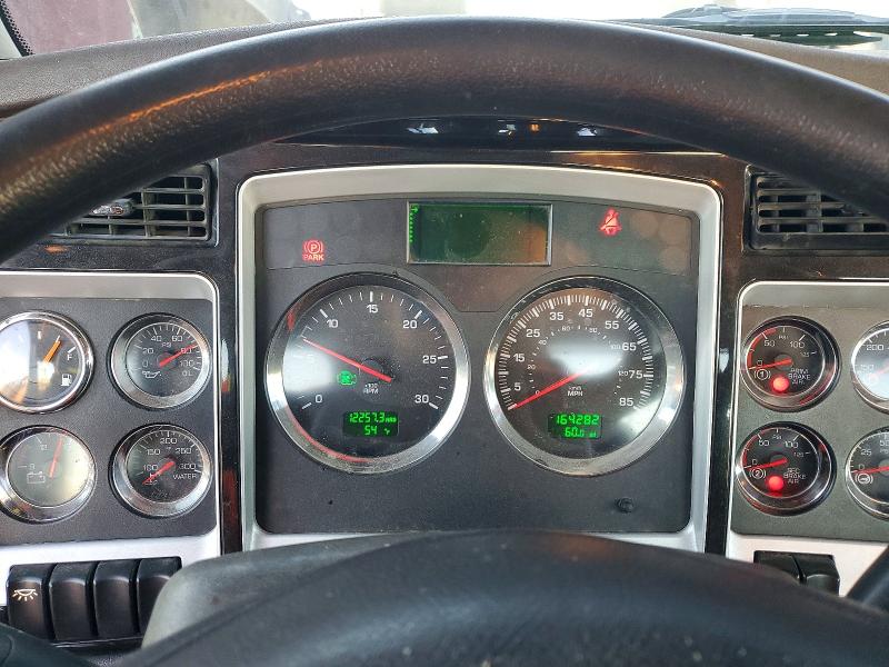2017 Kenworth Constructi მანქანა იყიდება აუქციონზე, vin: 3BKBA28X1HF158952, აუქციონის ნომერი: 72852435