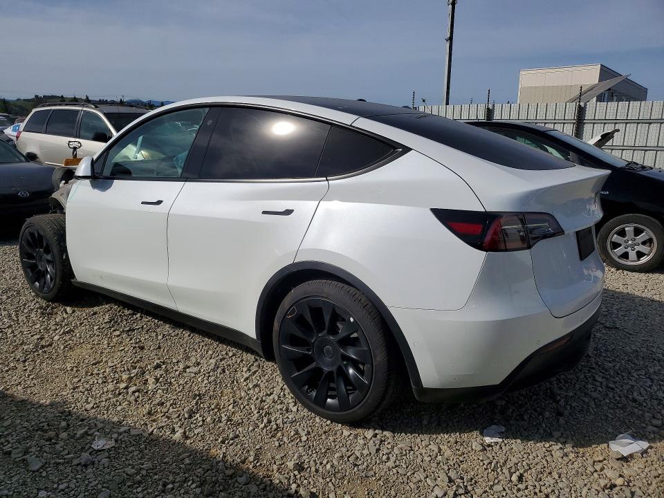 2021 Tesla Model Y მანქანა იყიდება აუქციონზე, vin: 5YJYGAEE8MF155279, აუქციონის ნომერი: 75635025