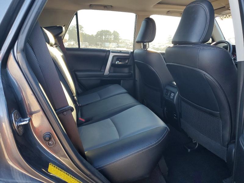 Продаж на аукціоні авто 2018 Toyota 4runner, vin: JTEBU5JR7J5583898, номер лоту: 72634495