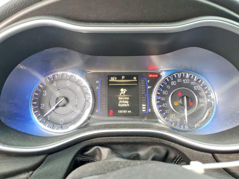 2016 Chrysler 200 მანქანა იყიდება აუქციონზე, vin: 1C3CCCAB0GN122106, აუქციონის ნომერი: 97035685