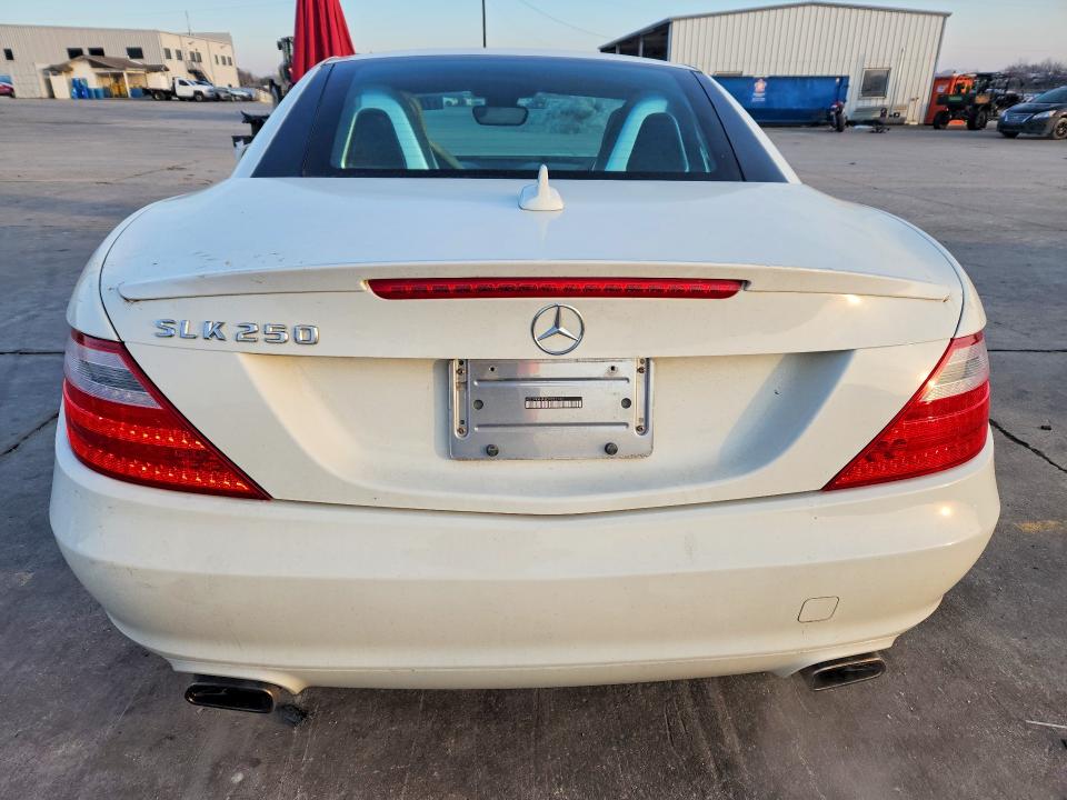 Aukcja sprzedaży 2013 Mercedes-benz Slk, vin: WDDPK4HA8DF052742, numer aukcji: 75120025