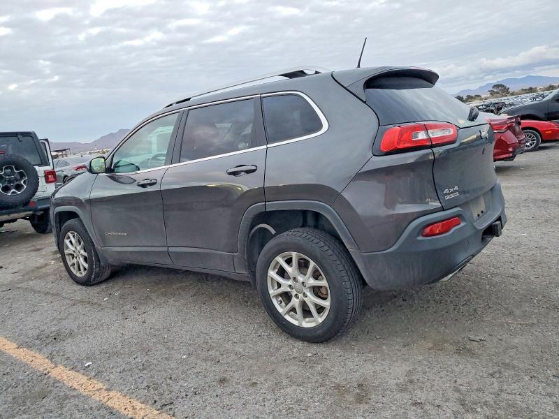 99357925 :رقم المزاد ، 1C4PJMCS3HW615361 vin ، 2017 Jeep Cherokee مزاد بيع