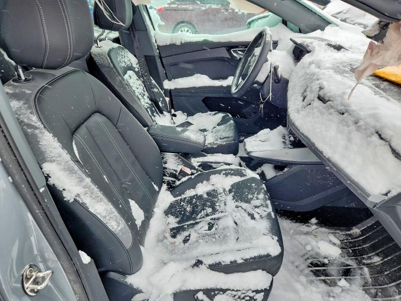 Продажа на аукционе авто 2025 Audi Q4 E-tron, vin: WA1GUAFZ6SP042692, номер лота: 74079235