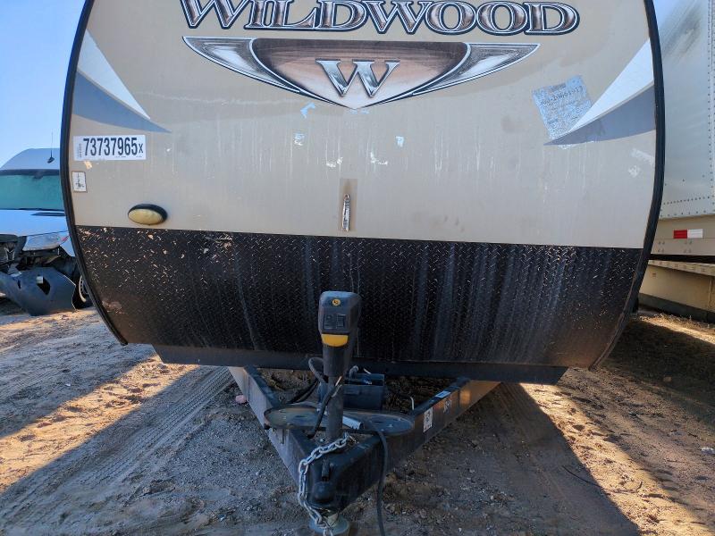 73737965 :رقم المزاد ، 4X4TWDM24GA256395 vin ، 2016 Forrest River Wildwood مزاد بيع