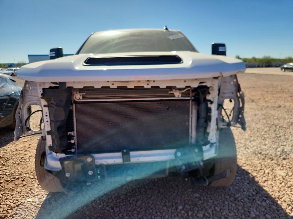 Продажа на аукционе авто 2024 Chevrolet Silverado, vin: 2GC4YME75R1235633, номер лота: 75352885