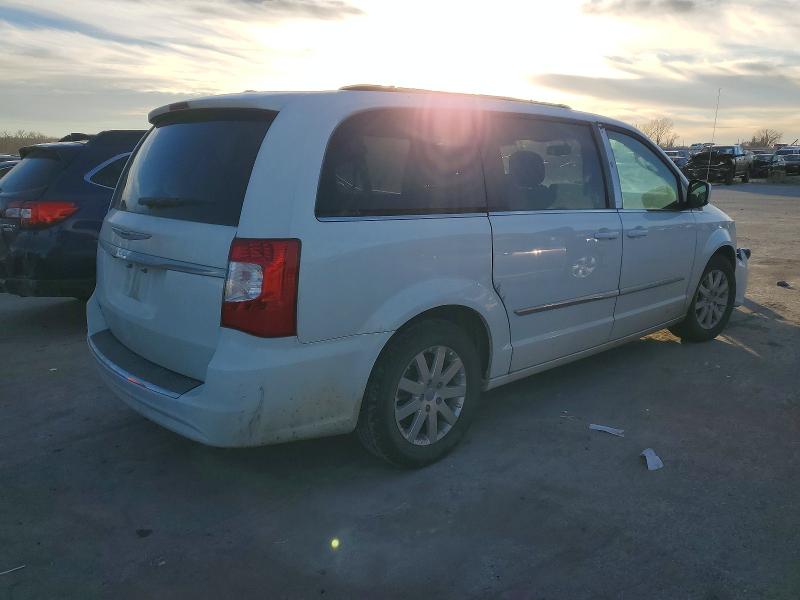 98697835 :رقم المزاد ، 2C4RC1BG1GR185688 vin ، 2016 Chrysler Town & Country مزاد بيع
