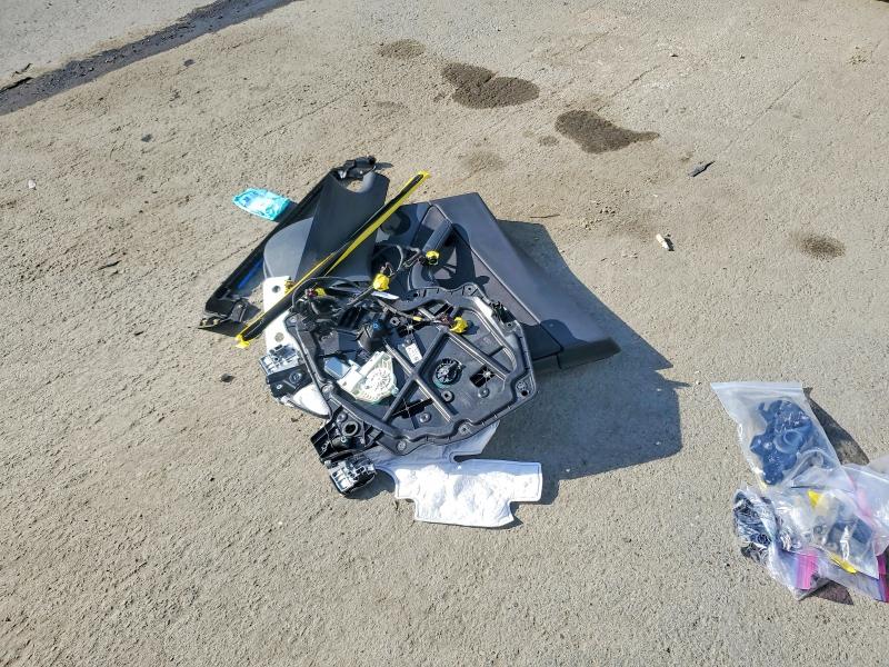73262225 :رقم المزاد ، 5YJYGDEEXLF009367 vin ، 2020 Tesla Model Y مزاد بيع