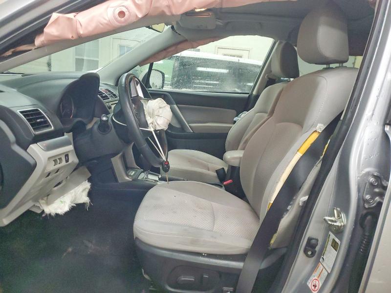 74052225 :رقم المزاد ، JF2SJADC6JH529280 vin ، 2018 Subaru Forester مزاد بيع