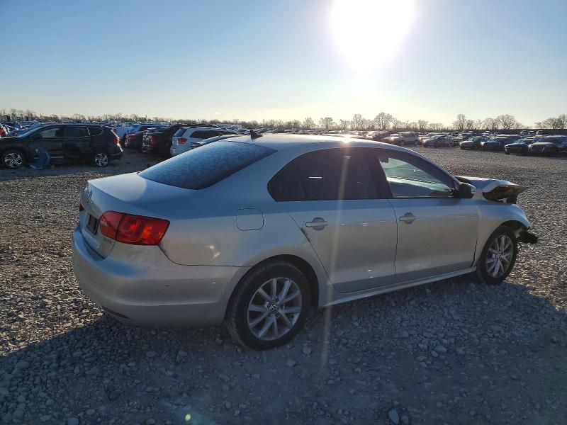73440405 :رقم المزاد ، 3VWDX7AJ6CM305921 vin ، 2012 Volkswagen Jetta Se مزاد بيع
