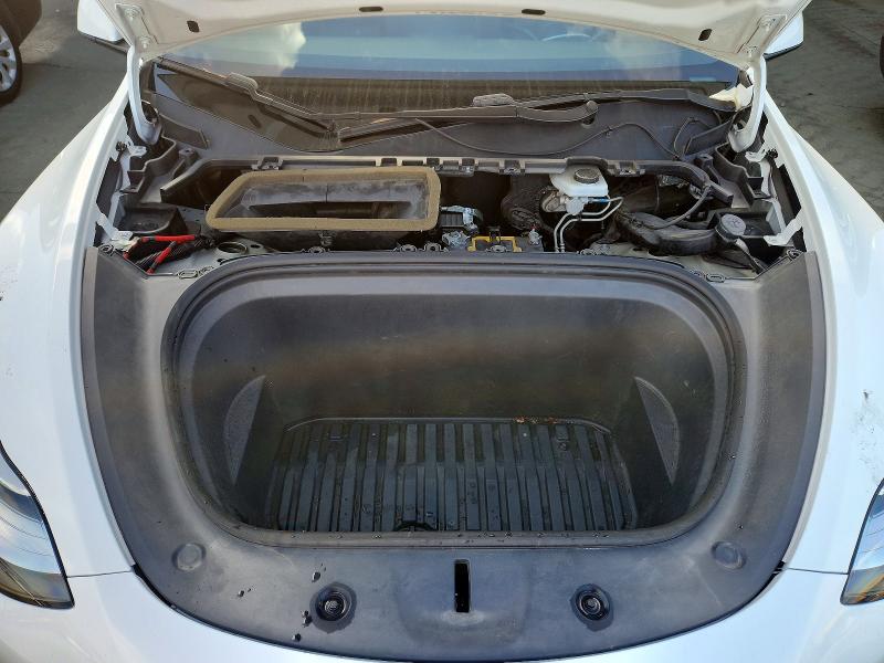 74650675 :رقم المزاد ، 5YJYGDEE5MF068456 vin ، 2021 Tesla Model Y مزاد بيع
