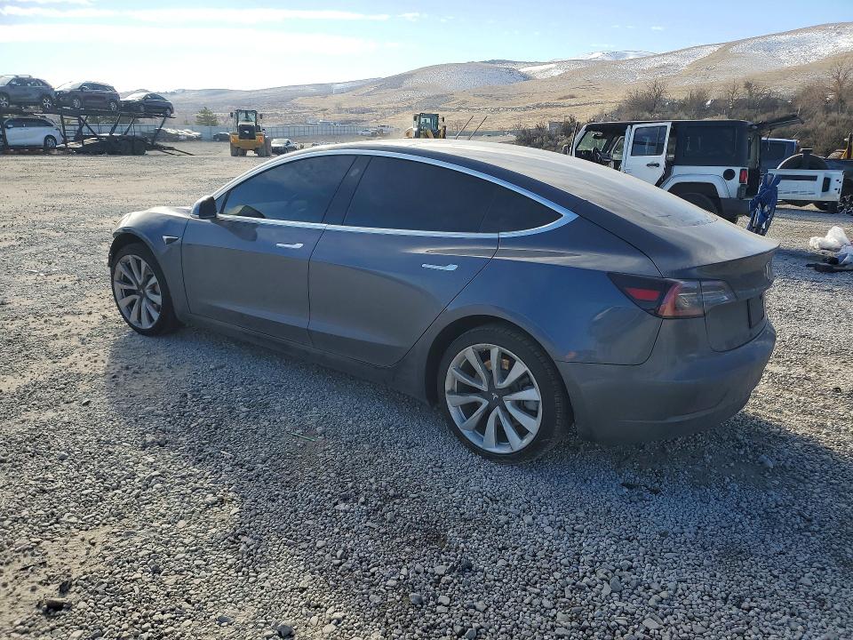 Продажа на аукционе авто 2020 Tesla Model 3, vin: 5YJ3E1EB2LF640036, номер лота: 73804355