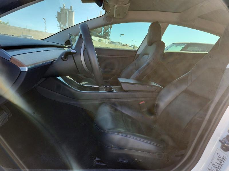 97866385 :رقم المزاد ، 5YJ3E1EAXLF744958 vin ، 2020 Tesla Model 3 مزاد بيع