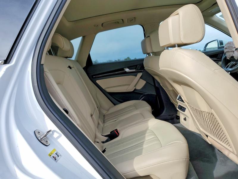 73103325 :رقم المزاد ، WA1ANAFY7K2046838 vin ، 2019 Audi Q5 مزاد بيع