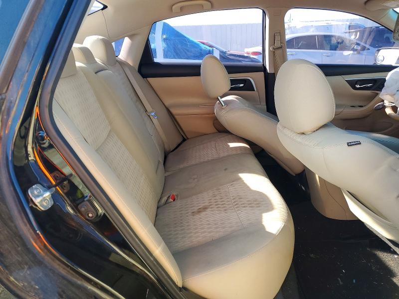 Продажа на аукционе авто 2018 Nissan Altima, vin: 1N4AL3AP9JC118062, номер лота: 72122195