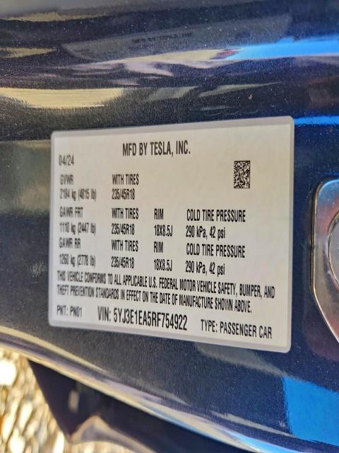 Продаж на аукціоні авто 2024 Tesla Model 3, vin: 5YJ3E1EA5RF754922, номер лоту: 73205495