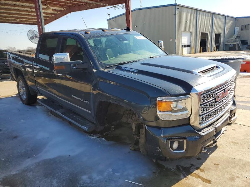 74478285 :رقم المزاد ، 1GT12UEY0JF207376 vin ، 2018 Gmc Sierra مزاد بيع