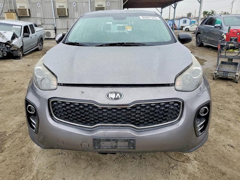 99287375 :رقم المزاد ، KNDPMCAC3H7178484 vin ، 2017 Kia Sportage مزاد بيع