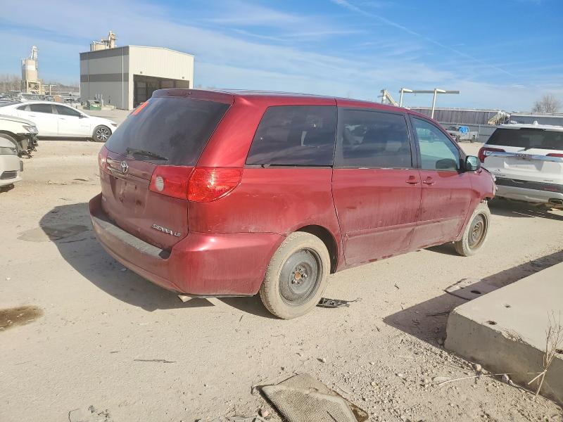 2010 Toyota Sienna მანქანა იყიდება აუქციონზე, vin: 5TDKK4CC7AS311469, აუქციონის ნომერი: 99831705